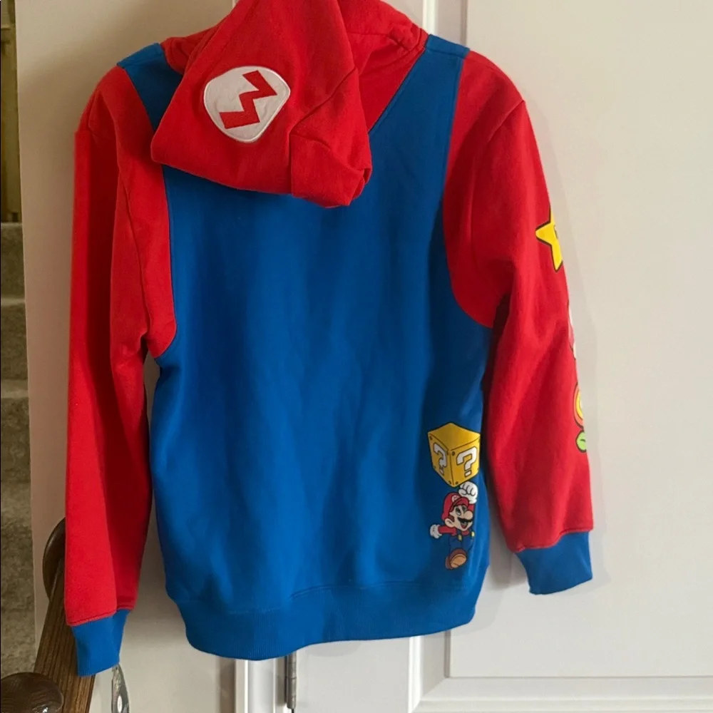 Super Mario Red and Blue Hoodie - Picture 4 of 9